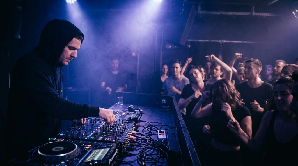 Nightlife venue with vibrant crowd in Las Vegas
